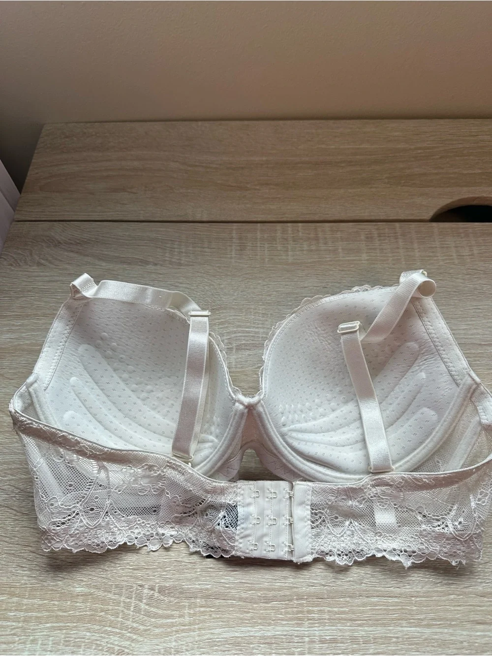 Lace Underwire Bra Bundle in Pink & White - Picture 6 of 9